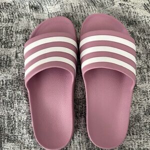 ADIDAS Adilette Aqua Slide Cherry White Womens Size 6